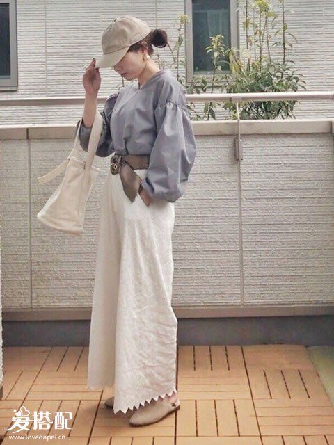春季米色小清新穿搭,秒变气质邻家女孩