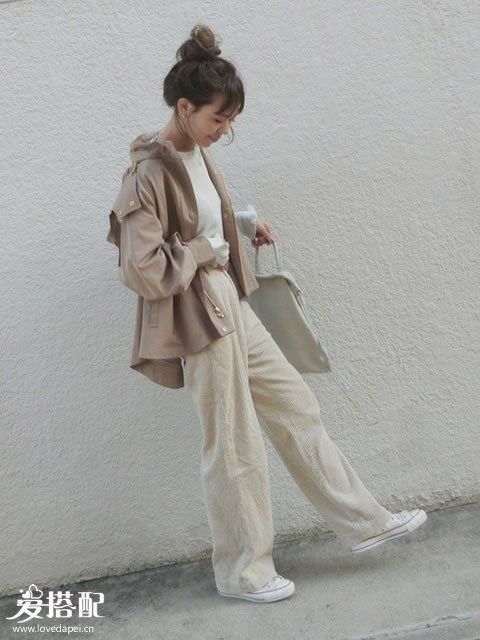 春季米色小清新穿搭,秒变气质邻家女孩